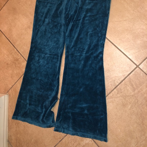 Pants - Picture 2 of 4